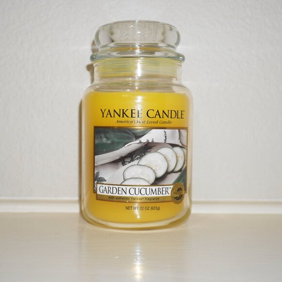 Yankee Candle lot (3) Chocolate Layer Cake, Sage & Citrus, Garden Cucumber - Picture 4 of 4